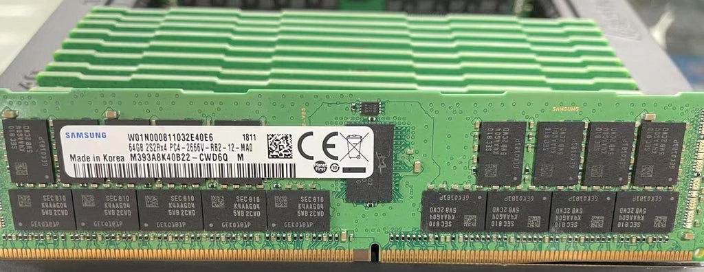M393A8K40B22-CWD SAMSUNG 64GB DDR4 2666MHz PC4-21300 Registered
