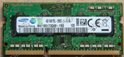 Samsung M471B5173QH0-CK0 4GB DDR3 1600MHz PC3-12800 non-ECC Unbuffered CL11 204-Pin SoDimm 1.35V Memory Module for Laptop