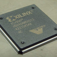 XCV800-4HQ240C XILINX